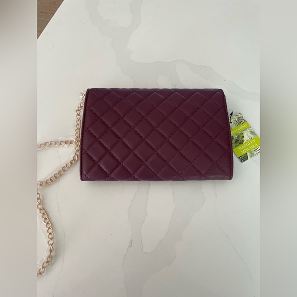 NWT | Badgley Mischka | Diamond Quilt Convertible Crossbody Bag | Plum - Picture 4 of 7
